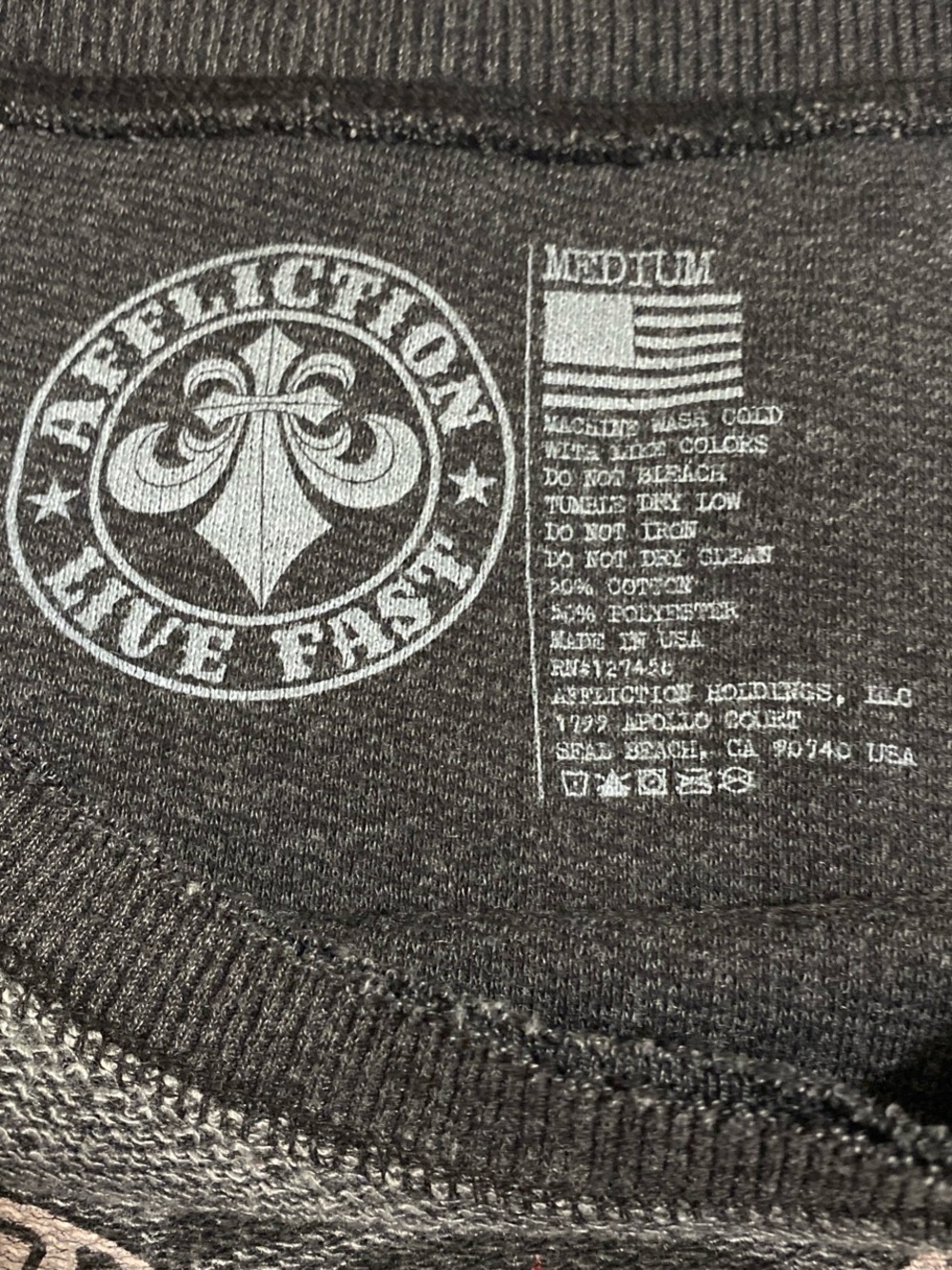 Affliction Live Fast Cropped Eagle Graphic Tee - Picture 4 of 7